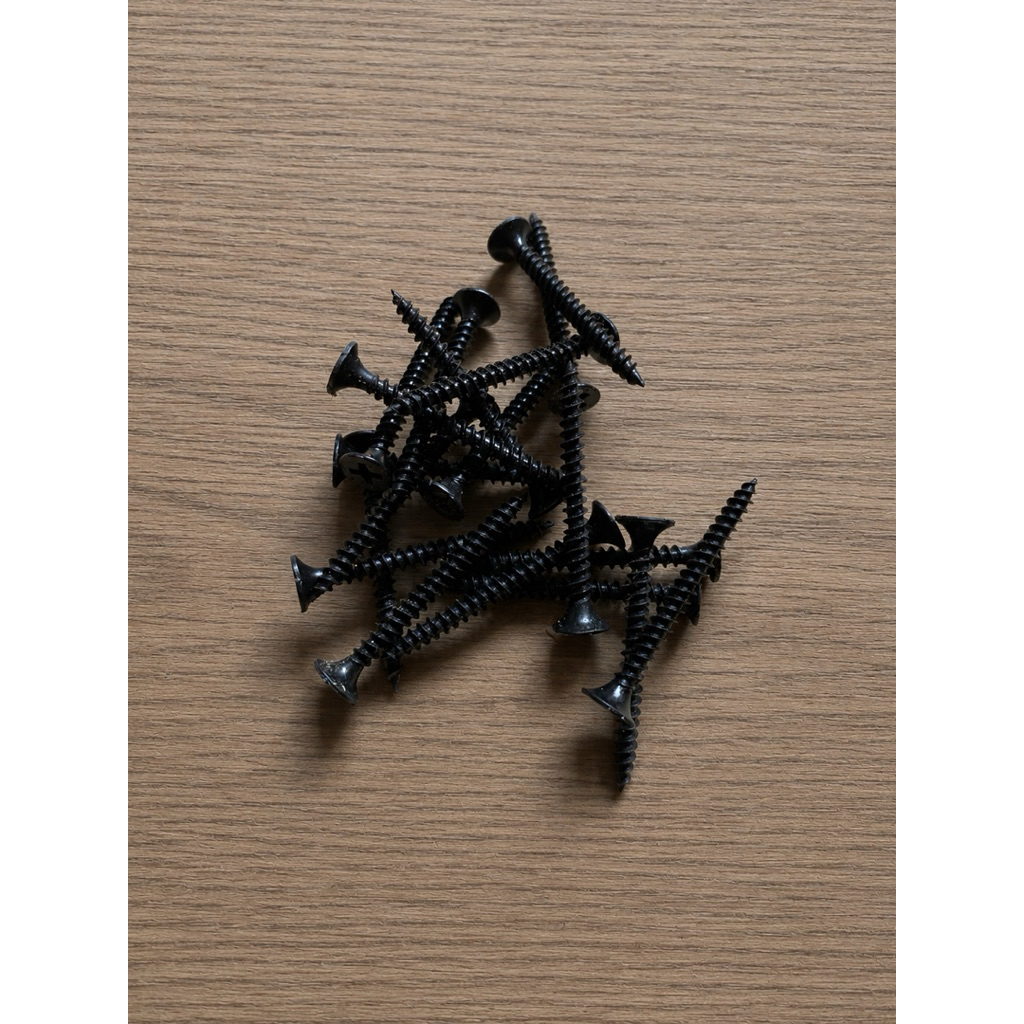 sekrup gipsum 1 1/2”  250 gram
