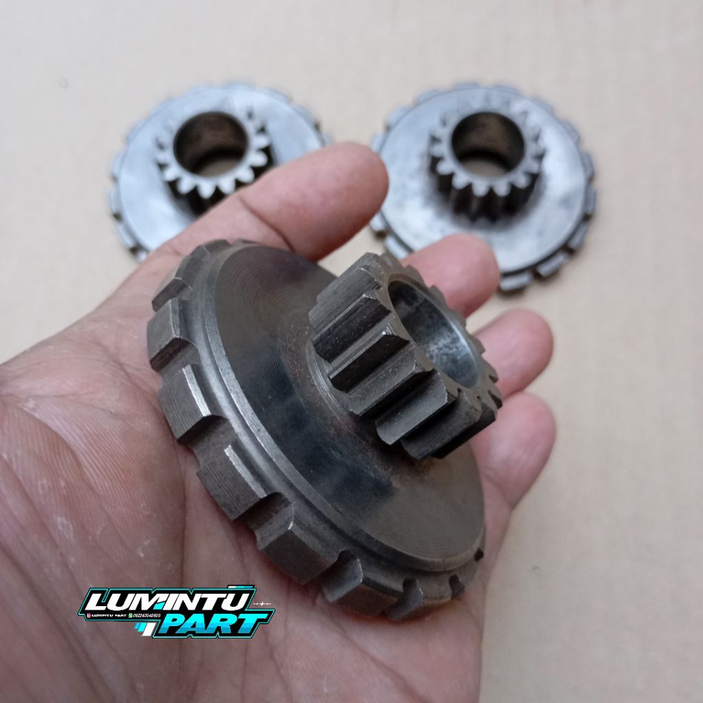 Gir gear primer Honda Gareng C110 original NOS gigi primer Gareng C110 original NOS