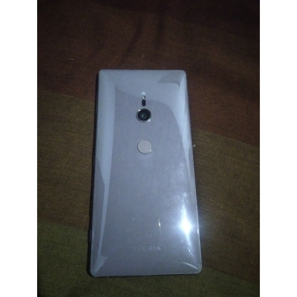 sony xperia xz2 minus