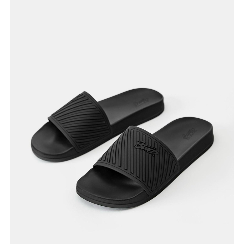 Jastip. Sandal Pull&Bear (Man) BEST SELLER