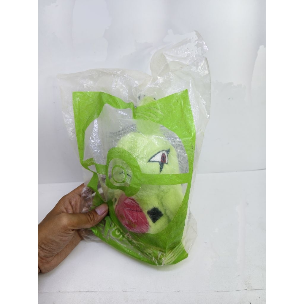 boneka larvitar pokemon purpitar pokemon tyranitar mcd segel