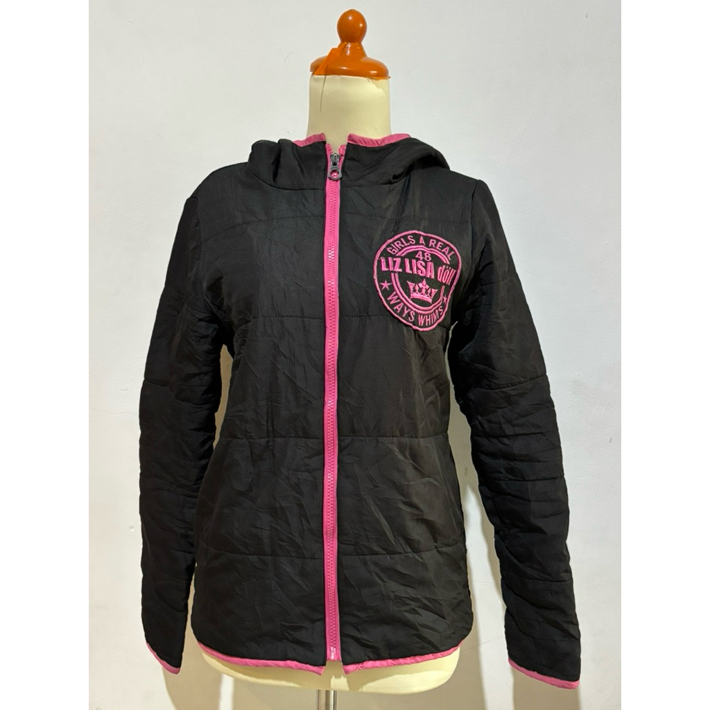 Liz Lisa Dolls Jacket Bomber Winter Musim Dingin Black Pink Merah Hitam Grunge Gothic Alternative Em