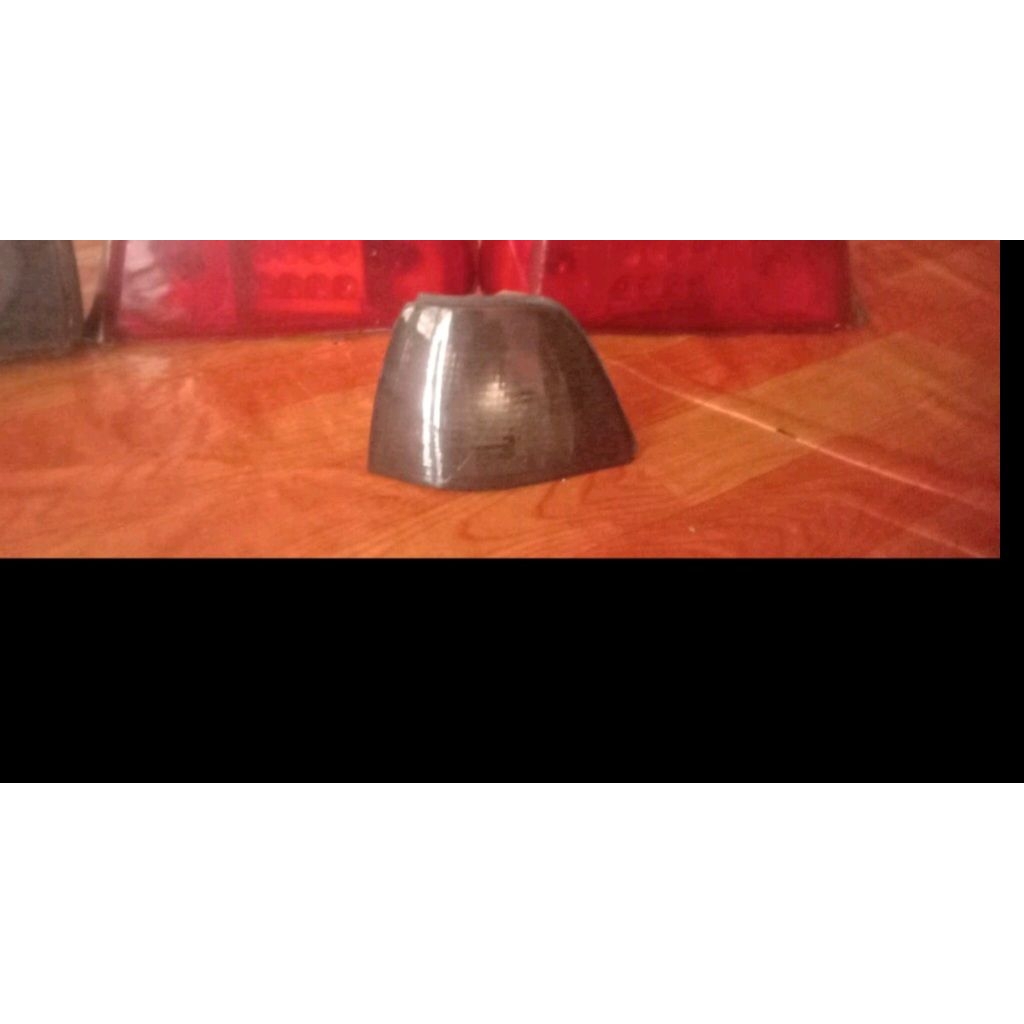 MIKA LAMPU SEIN KIRI E36