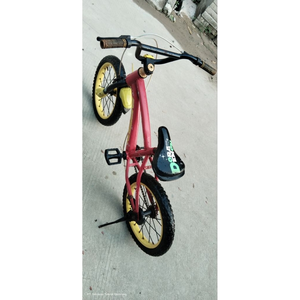 Sepeda BMX Ukuran 16 Seken