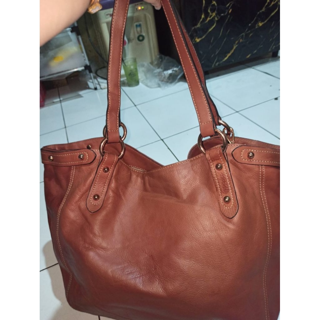 tas tote coklat brand Beanpole kulit aman gak ada kikis puring bersih