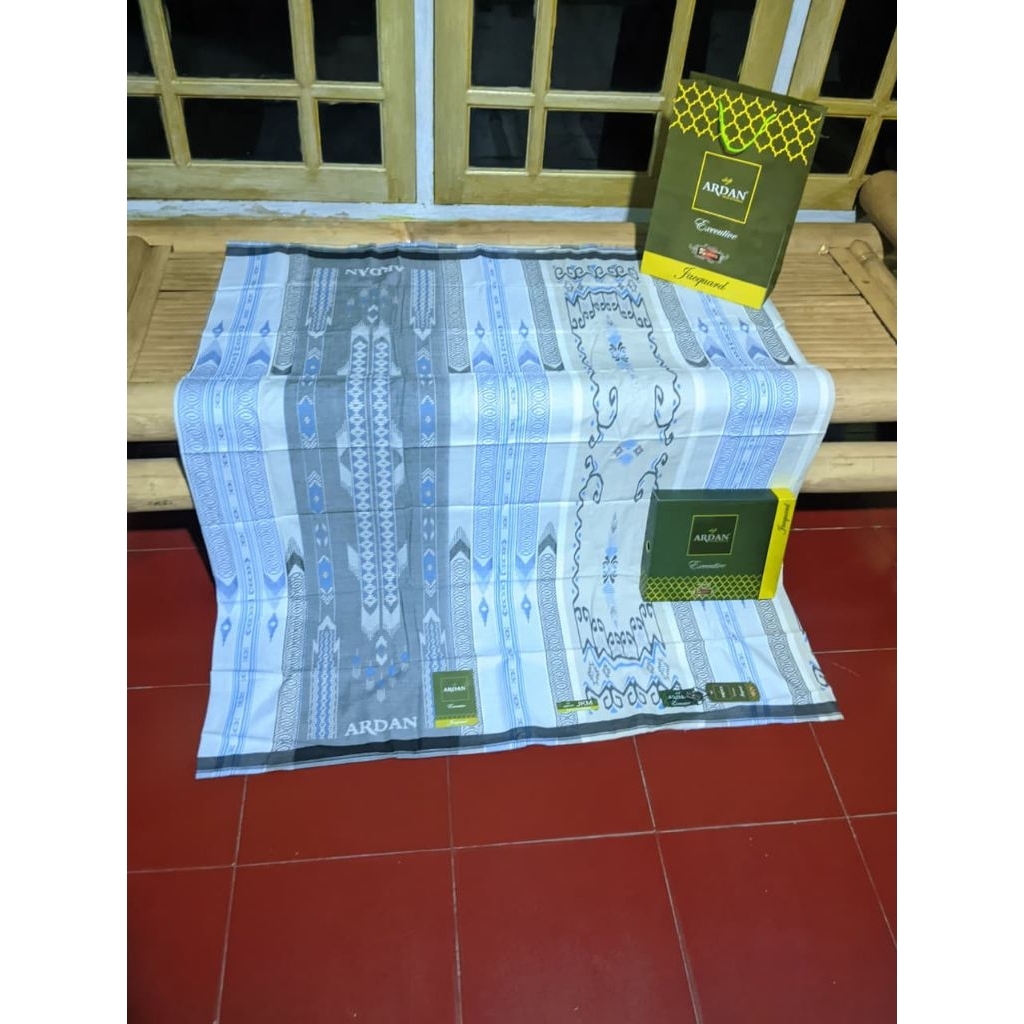 ARDAN JKM Gold (Jacquard Kembang) SERIES PUTIH Original 100% by Ketjubung | SARUNG MEWAH | SARUNG MU