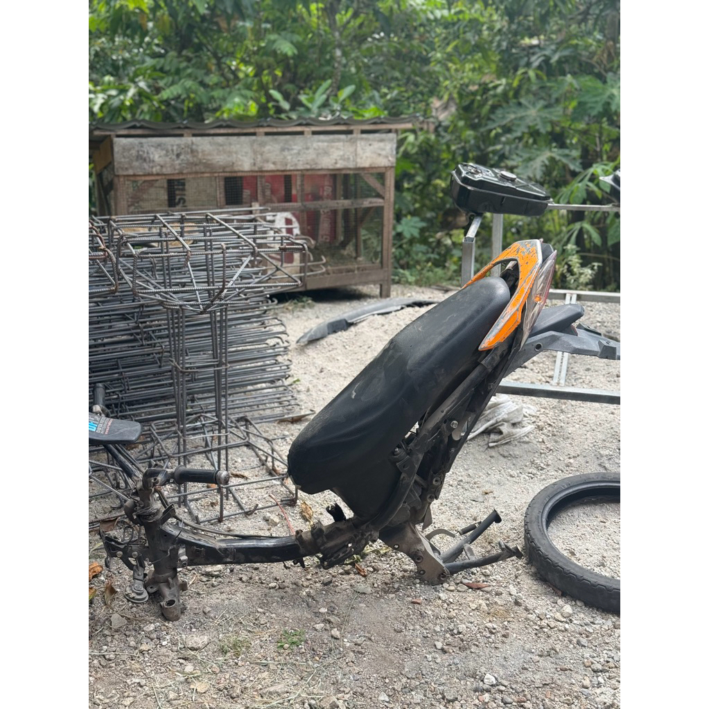 rangka blade new 125 blade 125 set sesuai foto pengiriman wajib jnt cargo/jne cargo jan lupa baca de