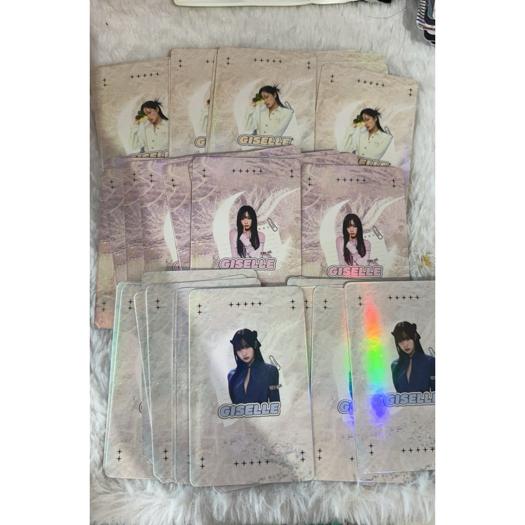 random lomocard hologram giselle aespa
