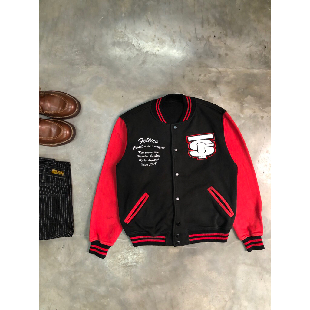 Varsity Feltics