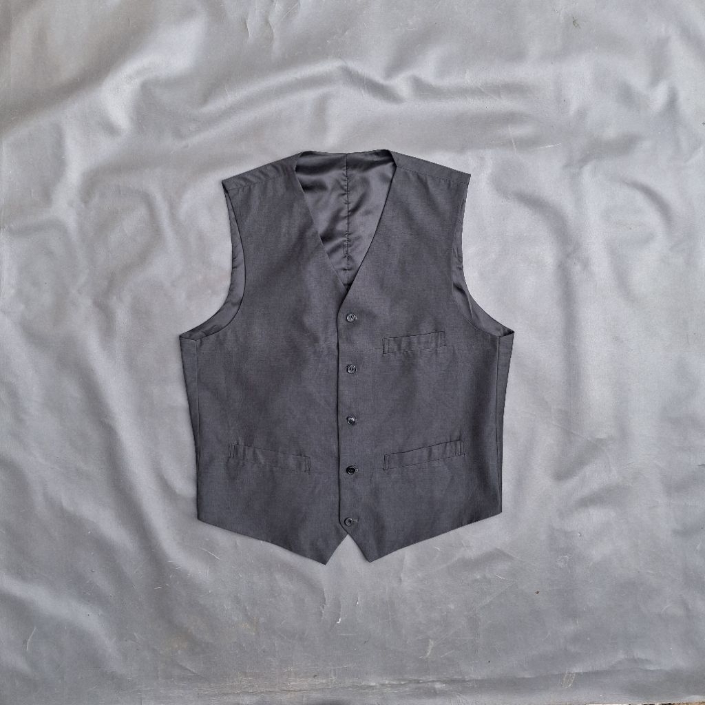 PRELOVED JAS/JAS SECOND/R144/vest abu gelap size jumbo/size XXL/vest pria ukuran jumbo warna abu gel