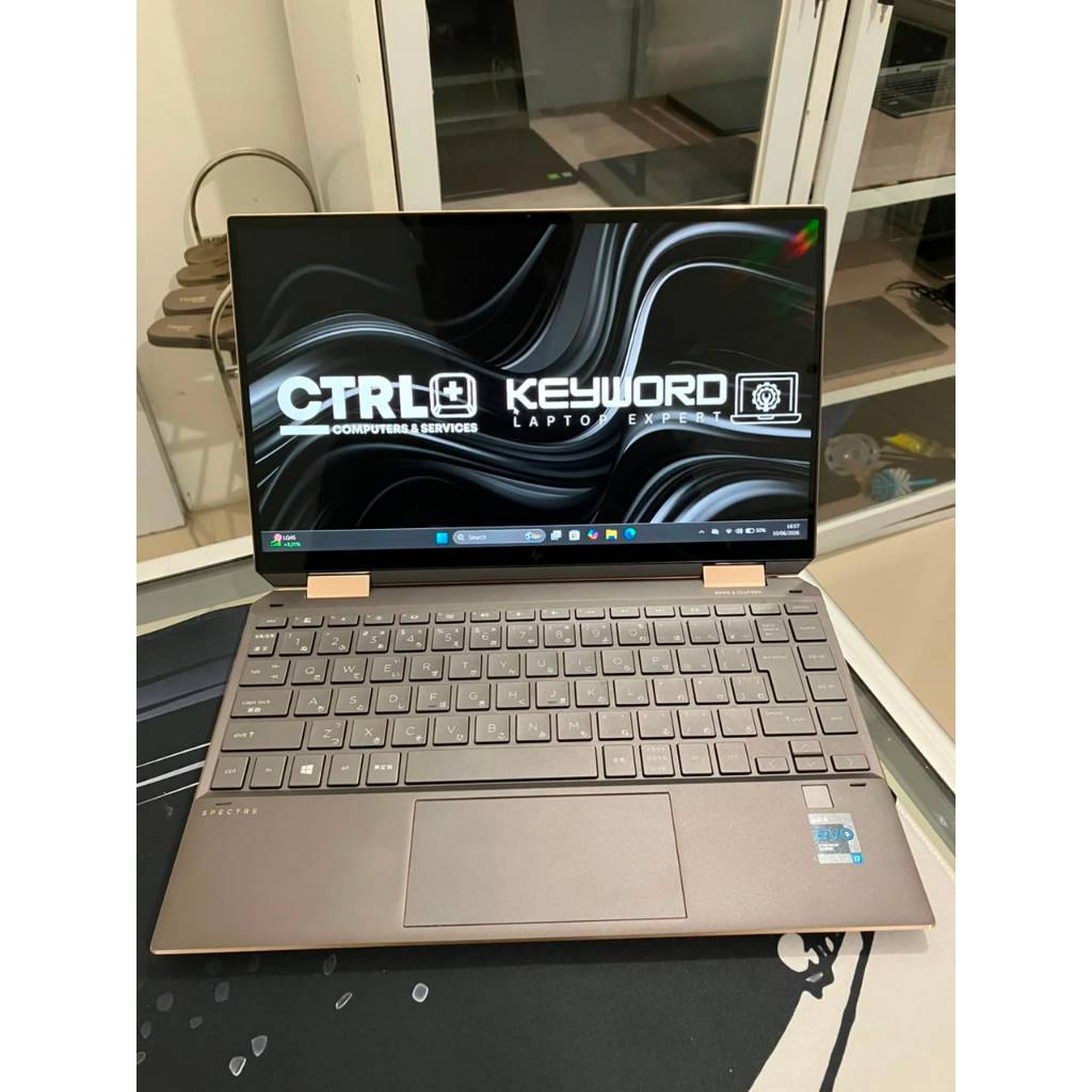 HP Spectre X360 intel i7 gen 11 ram 16gb nvme 512gb