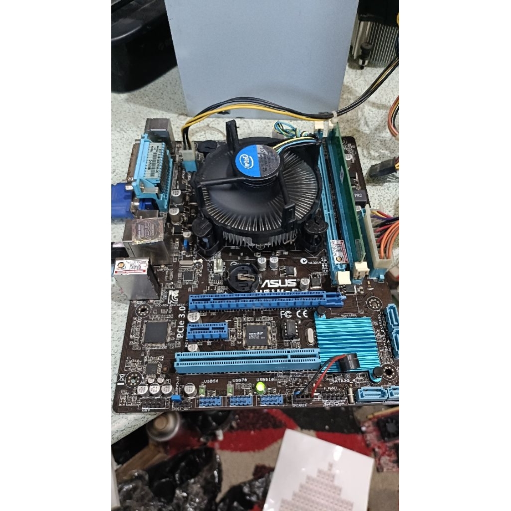 montherboard Asus H61M-C