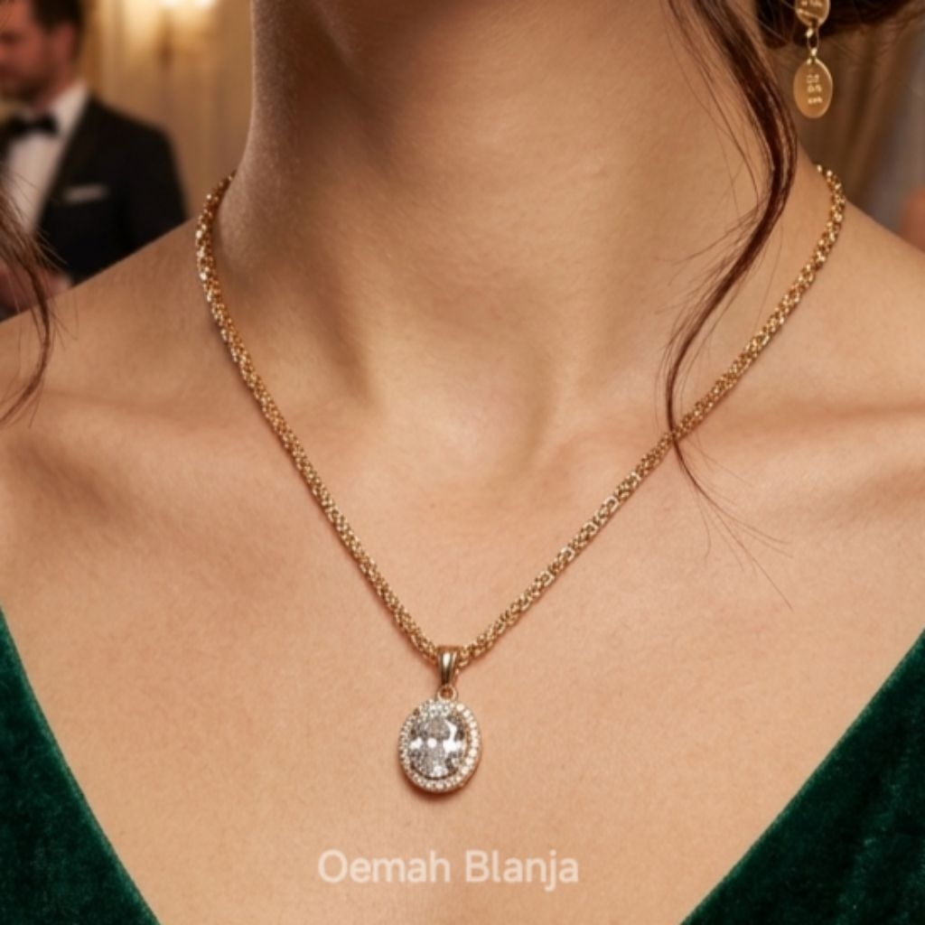 Kode JXO 29B24. Kalung Rantai Nuri Bulat Liontin Oval Permata Keliling Batu Zircon Putih Besar Lapis
