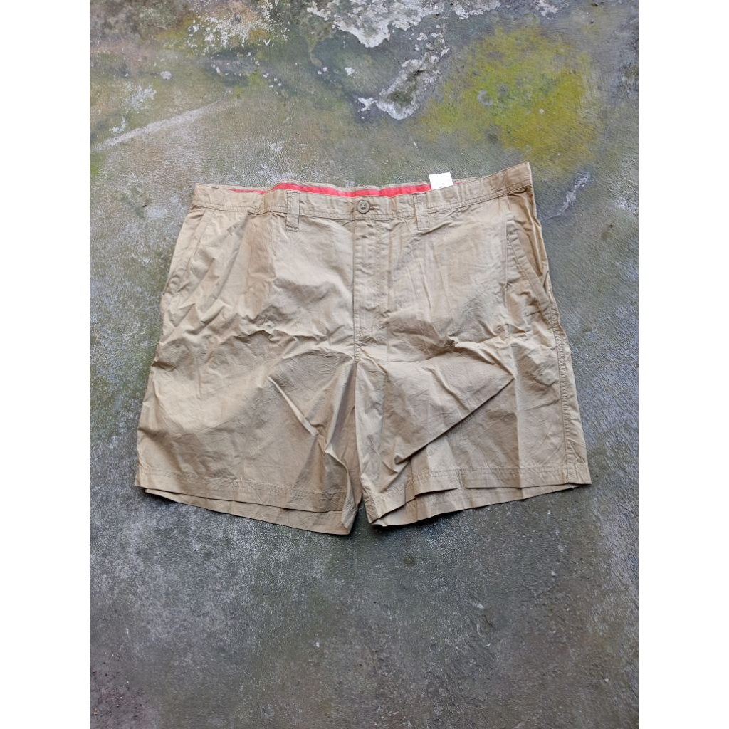 celana pendek Columbia