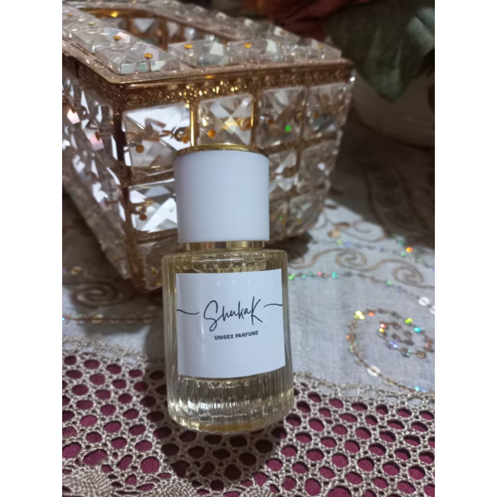 shukak oud parfume