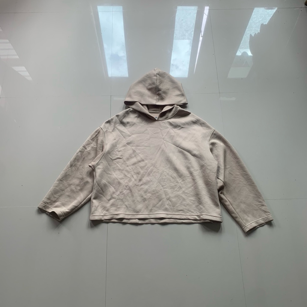 Hodie Uniqlo Scuba Beige