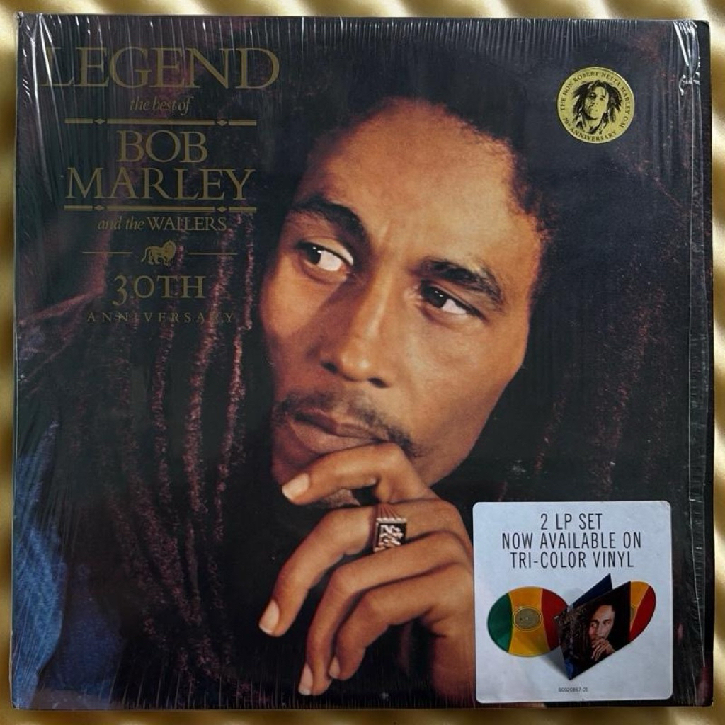 Piringan Hitam Vinyl Best Of Bob Marley Legend (tri-color vinyl)