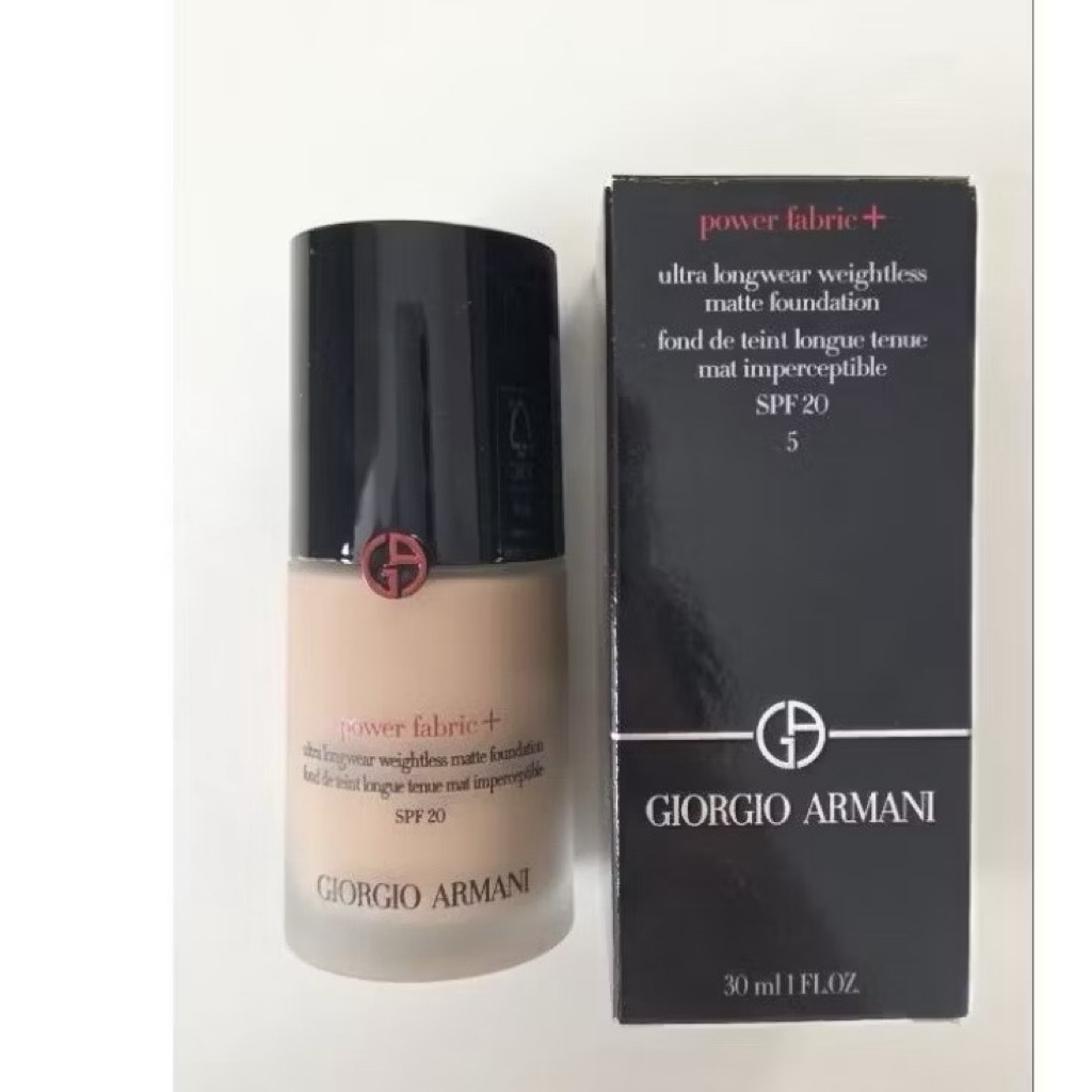 foundation Giorgino Armani