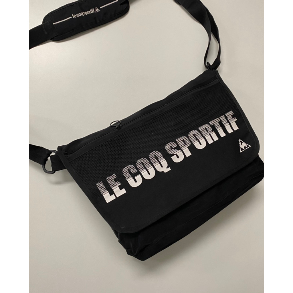 LE COQ SPORTIF MESSENGER BAG
