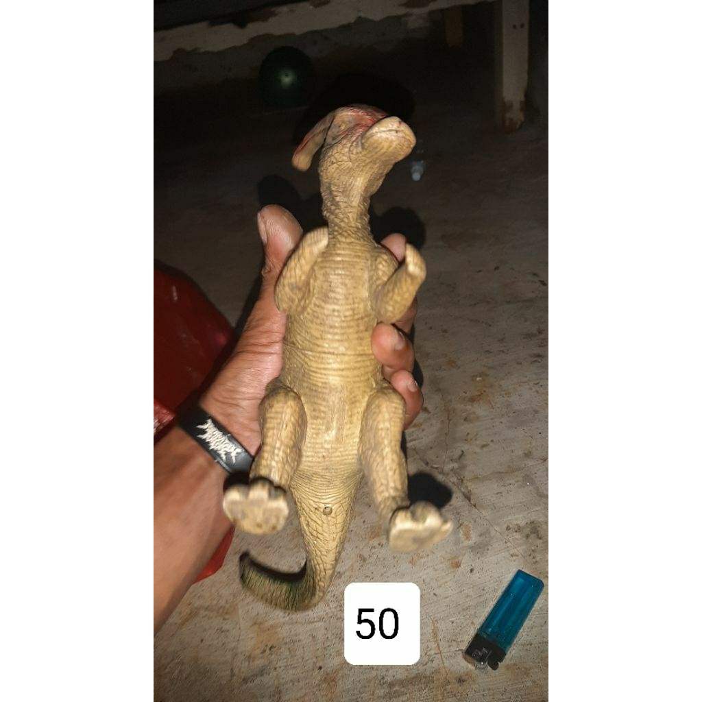figure dinosaurus parasaulophus bekas
