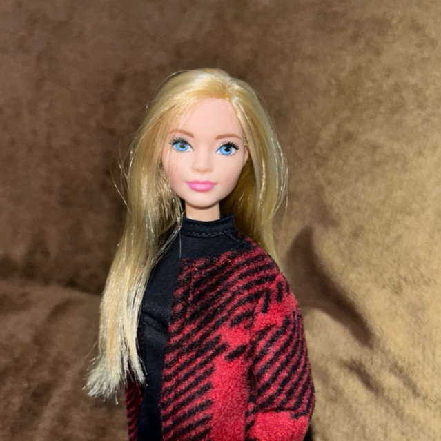 Kepala Barbie/Ken