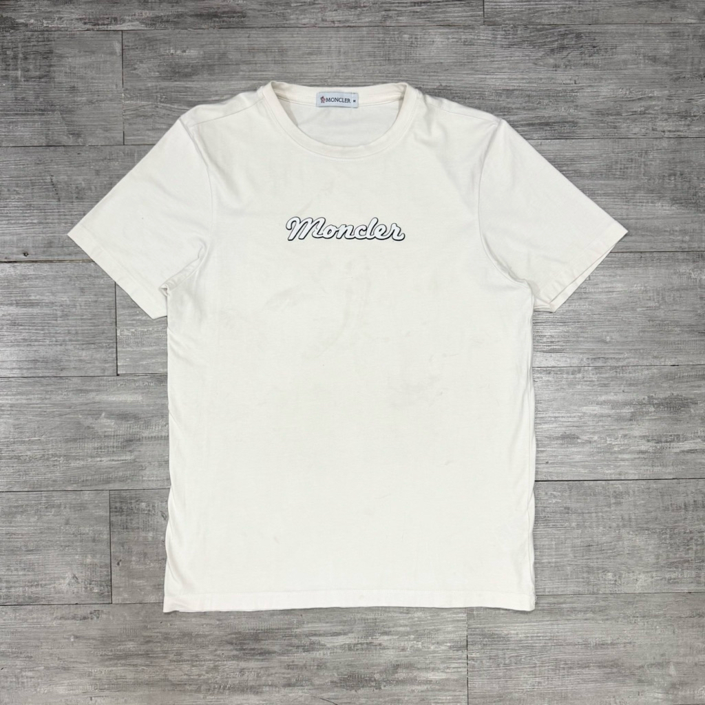 Moncler T-Shirt Putih