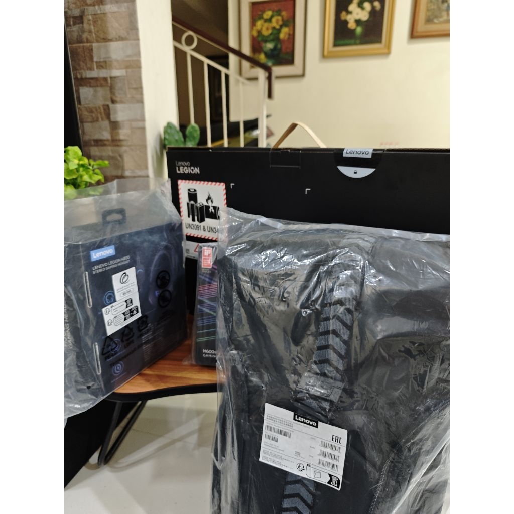 Laptop Lenovo Legion Pro 7i Fifa World Cup Edition RTX5070TI x rog msi nitro