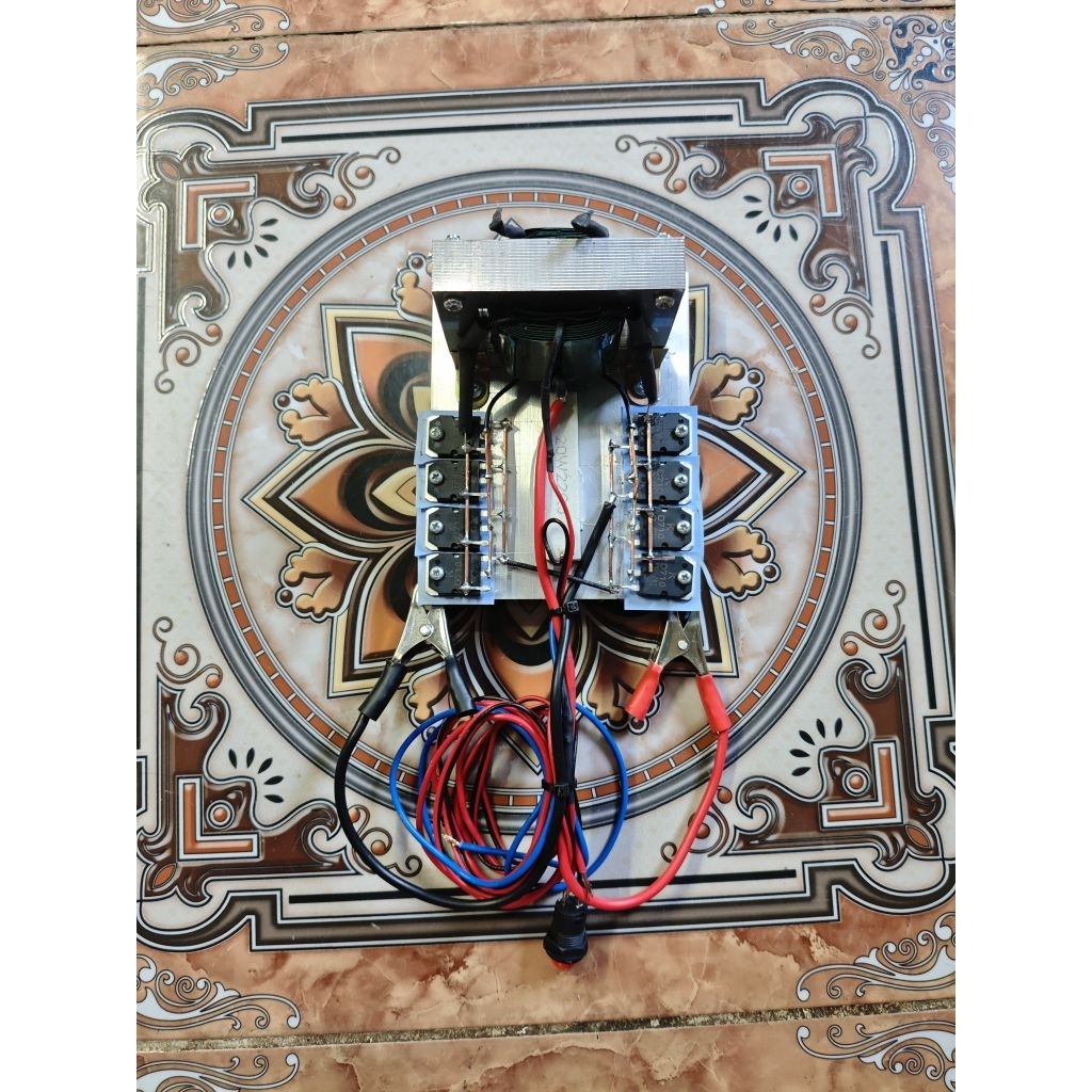 PAC 8 Transistor ULTRA