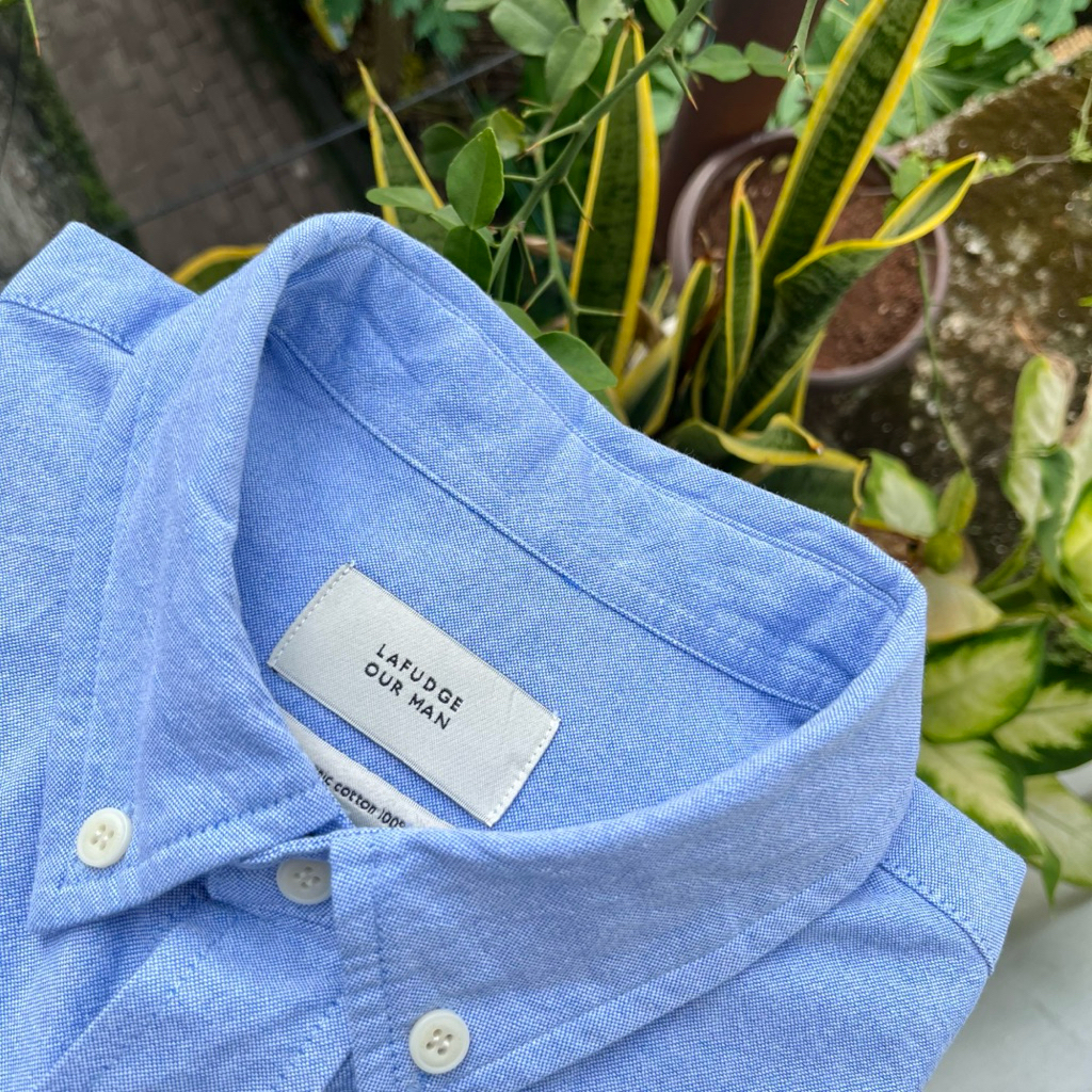 Kemeja Oxford LAFUDGE Our Man Baby Blue (XL)