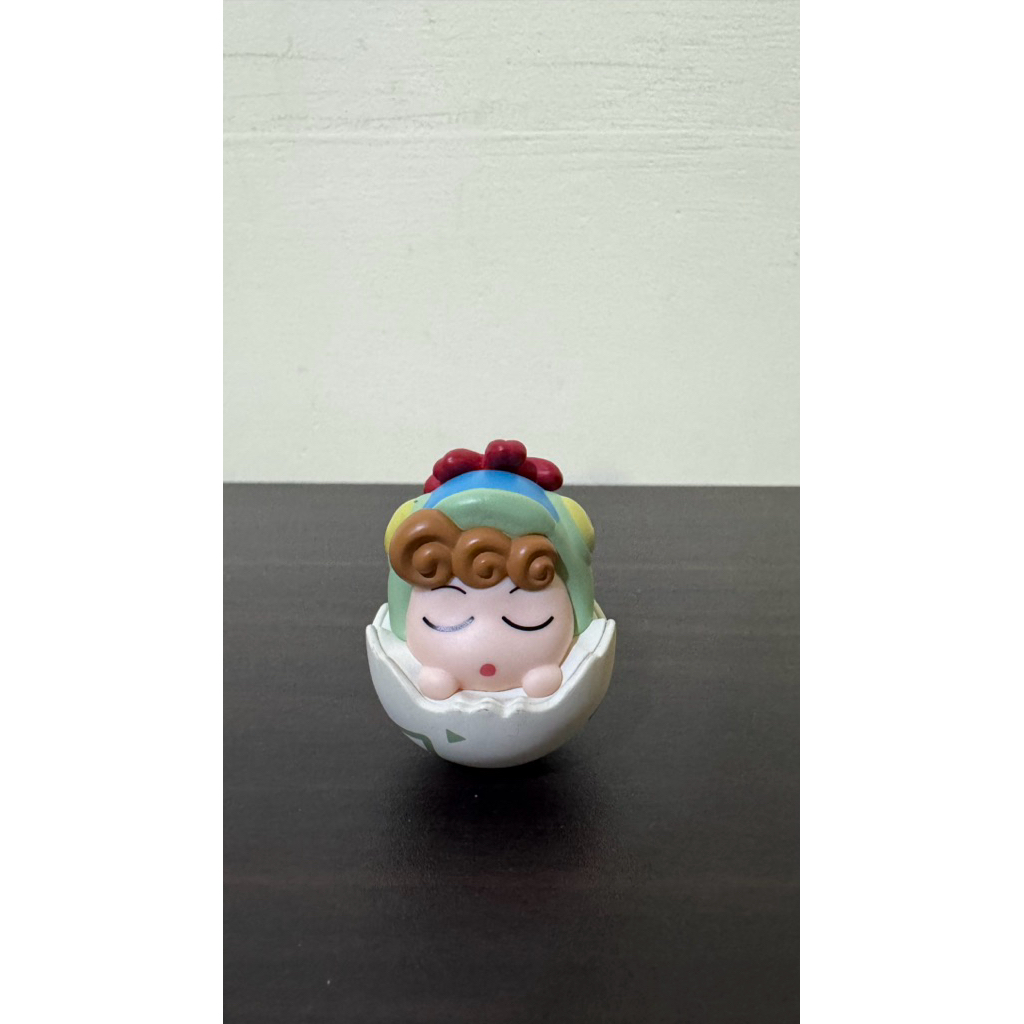daruma figur adik shinchan sincan himawari