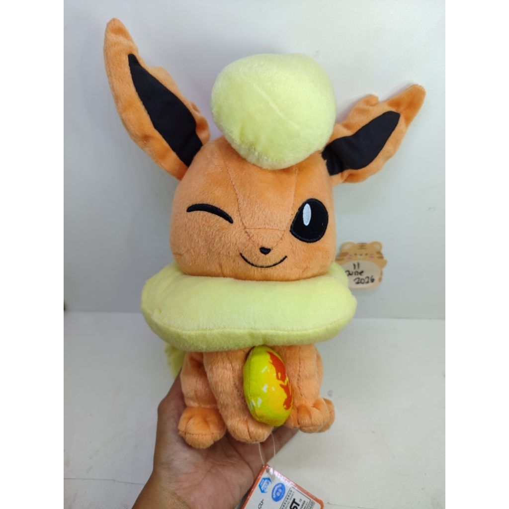 boneka flareon pokemon evee evolution flareon