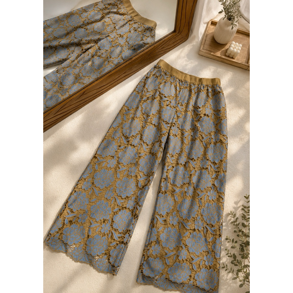 CECILIA CELANA KULOT /CELANA LACE PRADA