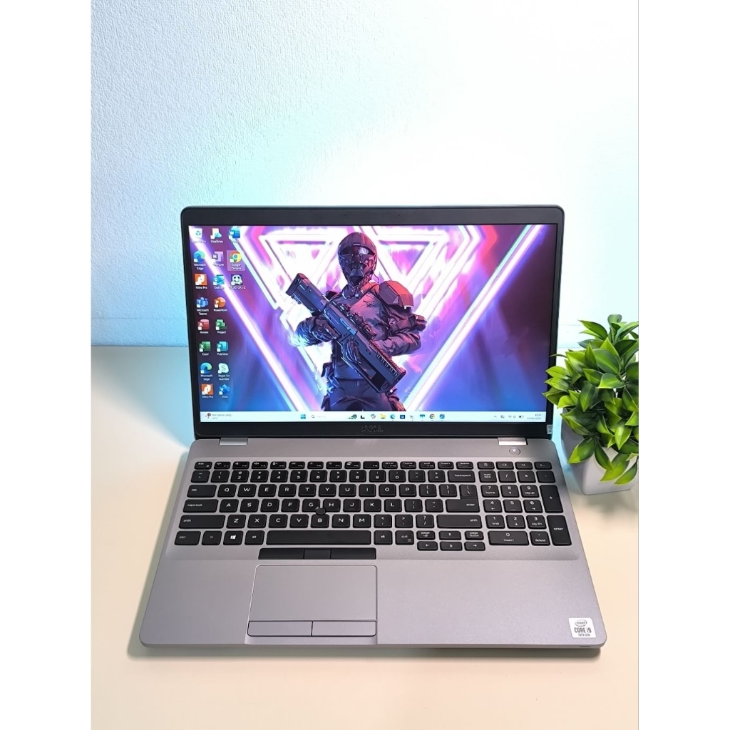Dell precision 3351 core i9-10TH 16/ 600 GB Nvidia Quadro P620 6 GB