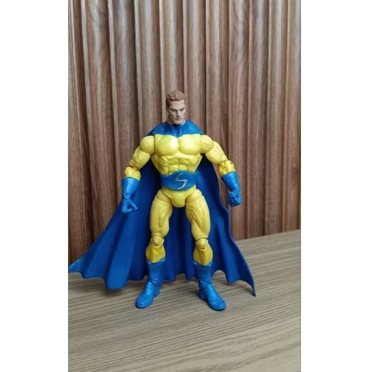 Marvel Legends Sentry Figure