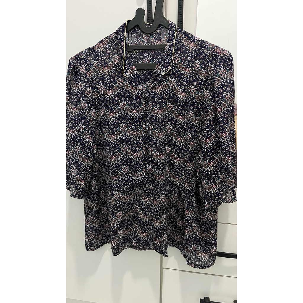 preloved baju bunga bunga