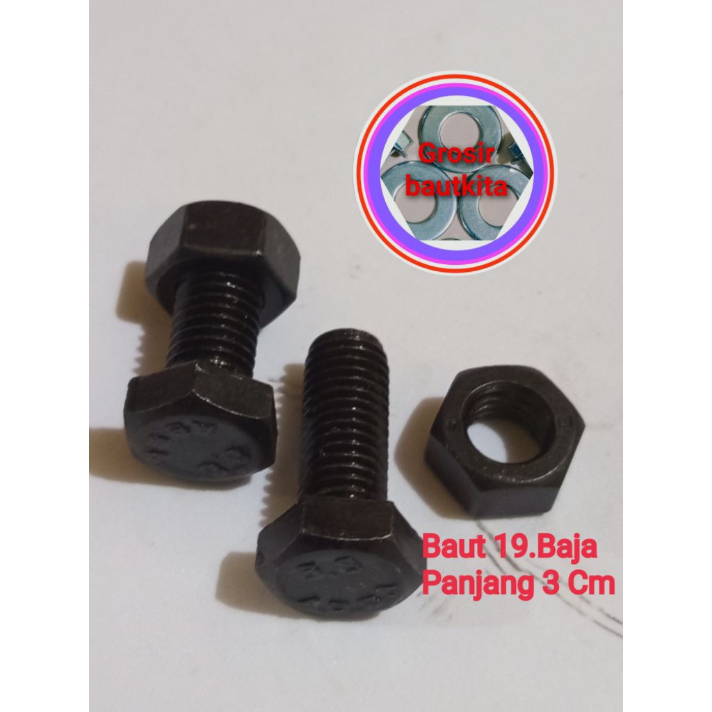 COD.1SET.BAUT BAJA 8.8 BAUT 19 PANJANG 3CM.BAUT HEXSAGON M12*30 HITAM BAJA,DRAT 1.75 PITH.BAUT KONCI