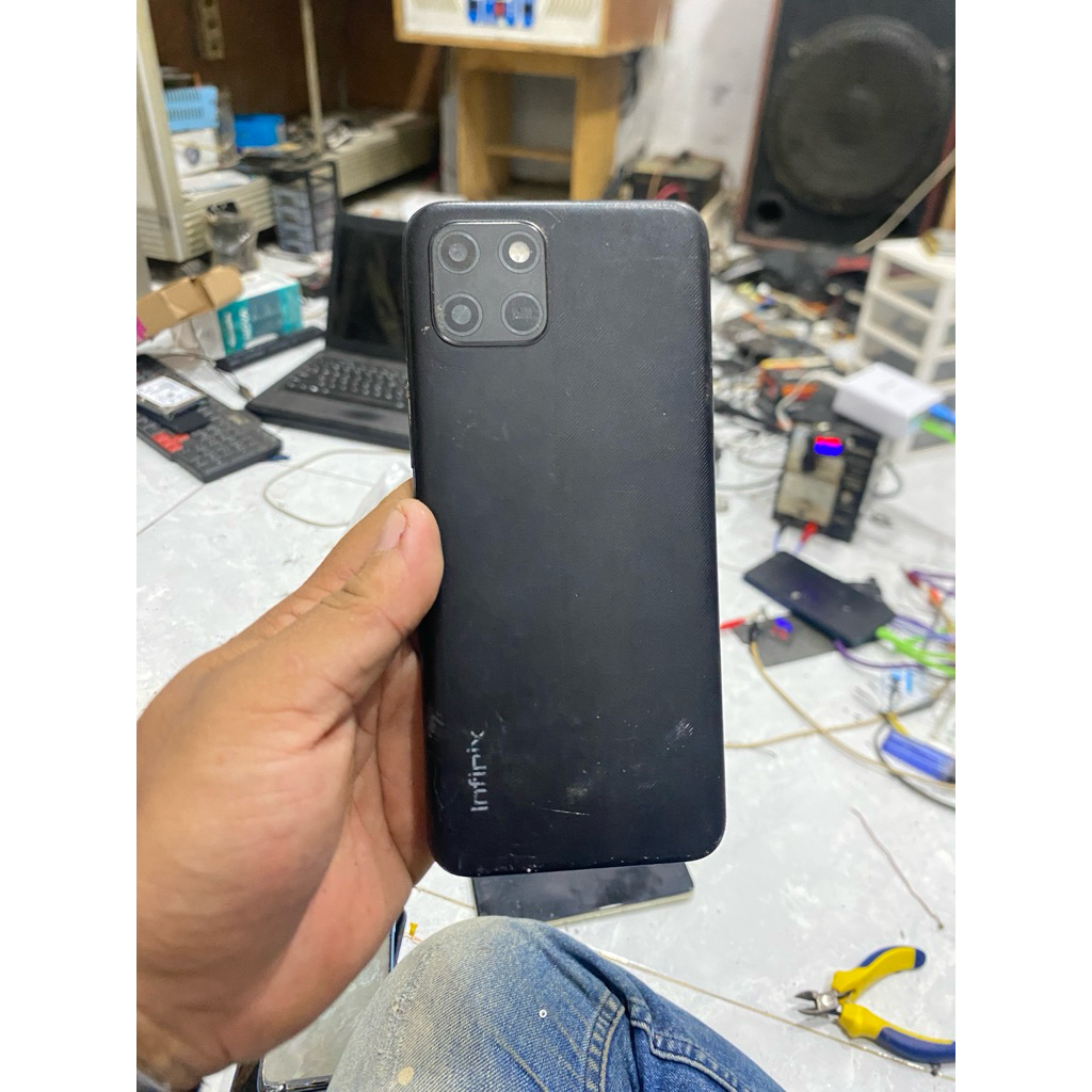 infinix smart 6 HD minus lcd