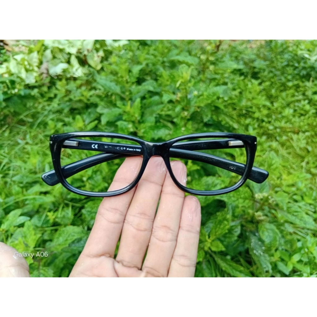 kacamata second original#Brand(POLICE)barang mulus