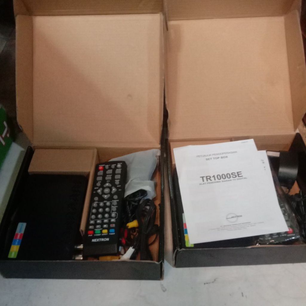 set top box NEXTRON ( tr1000se ) KONDISI MATI