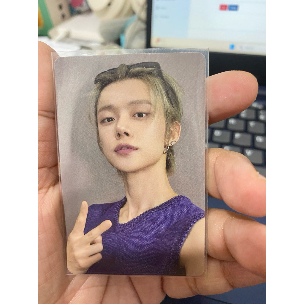 Yeonjun Official Photocard