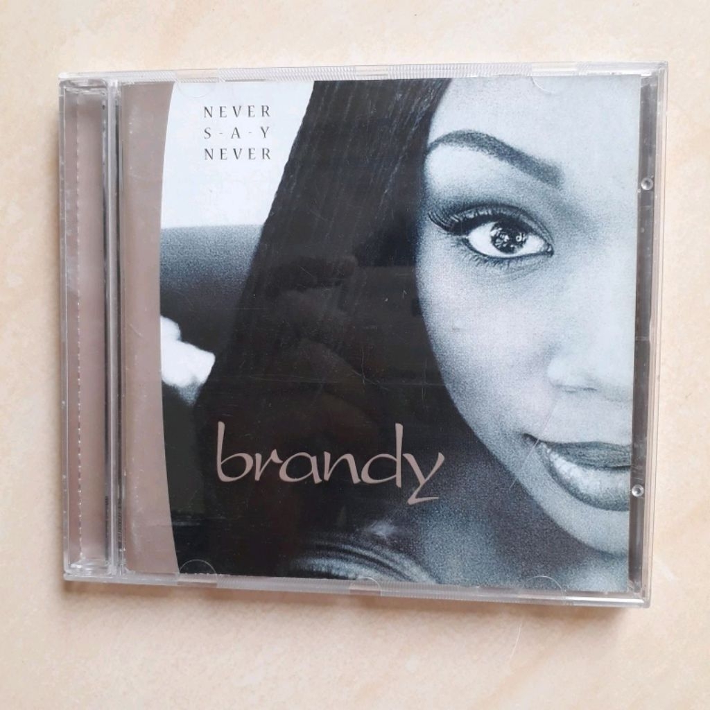 CD DAN KASET BRANDY ALBUM NEVER SAY NEVER