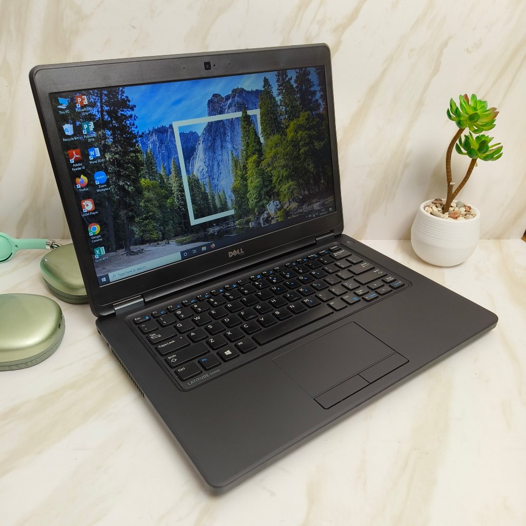 Laptop Dell Latitude E5450 Core i3-5010U RAM 8GB SSD 256GB Obral Murah