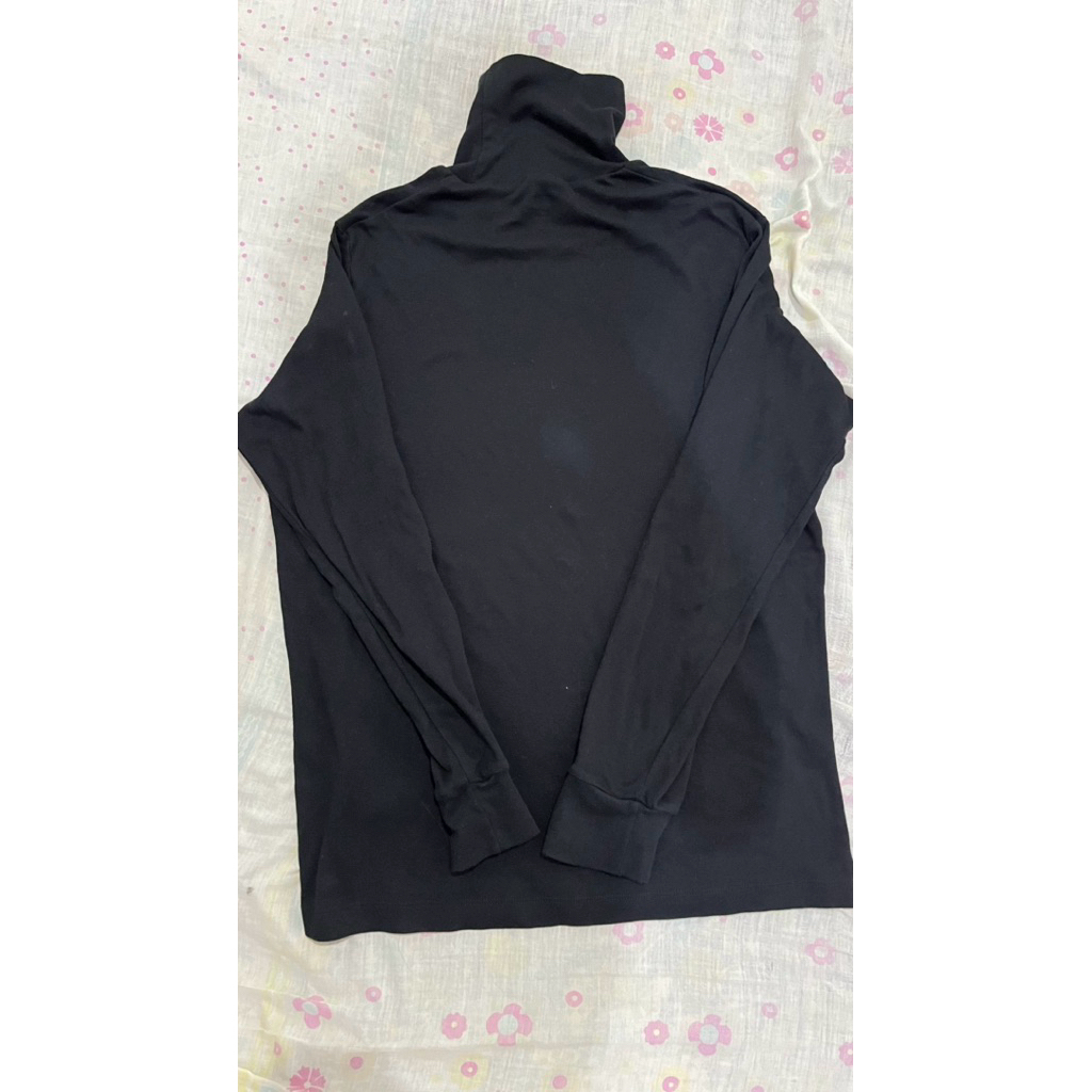 PRELOVED HEATTECH UNIQLO