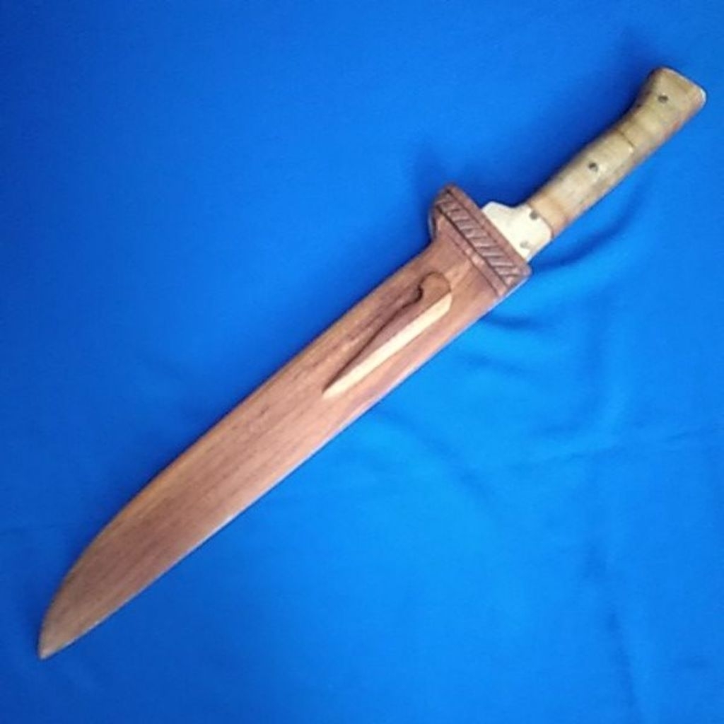 Barsenso Steel Knife Fulltang 32cm