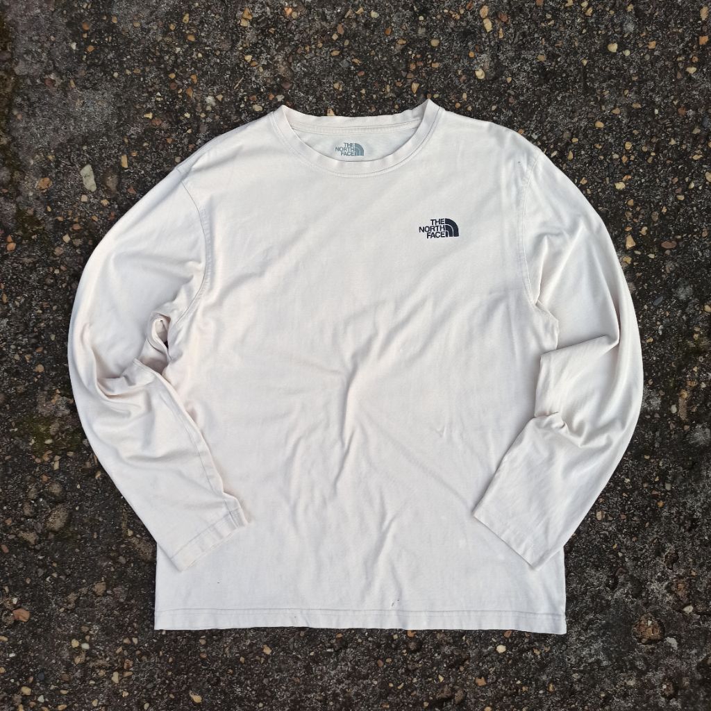 KAOS GUNUNG TNF