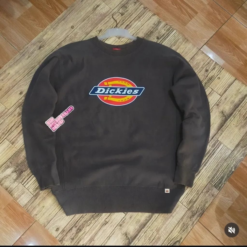 crewneck dickies