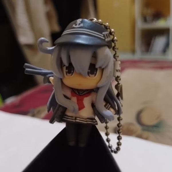 Kancolle Hibiki Gachapon keychain