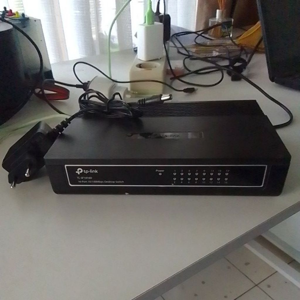 switch 16 port