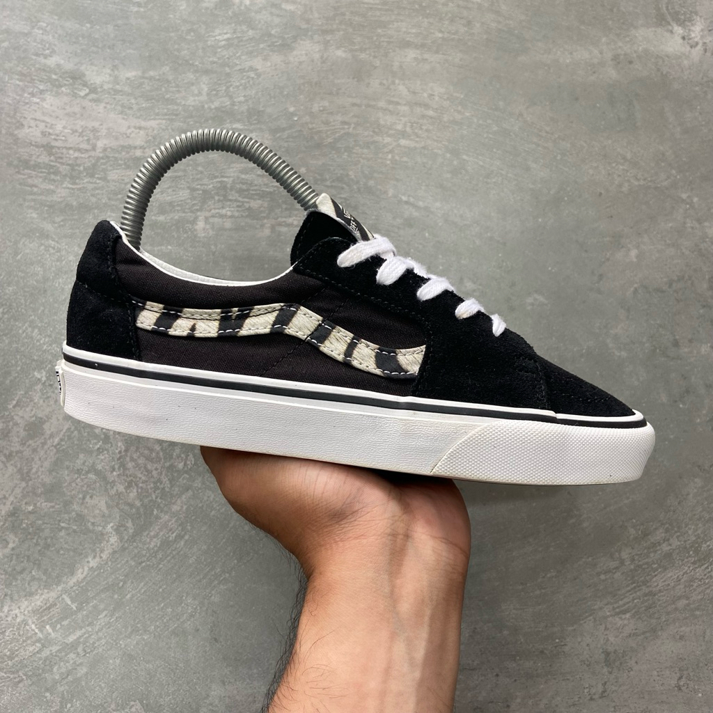 [Size 36.5] Rare Vans SK8-Low Classic Zebra Animal Sidestripe Black White Second Original Kondisi Mu