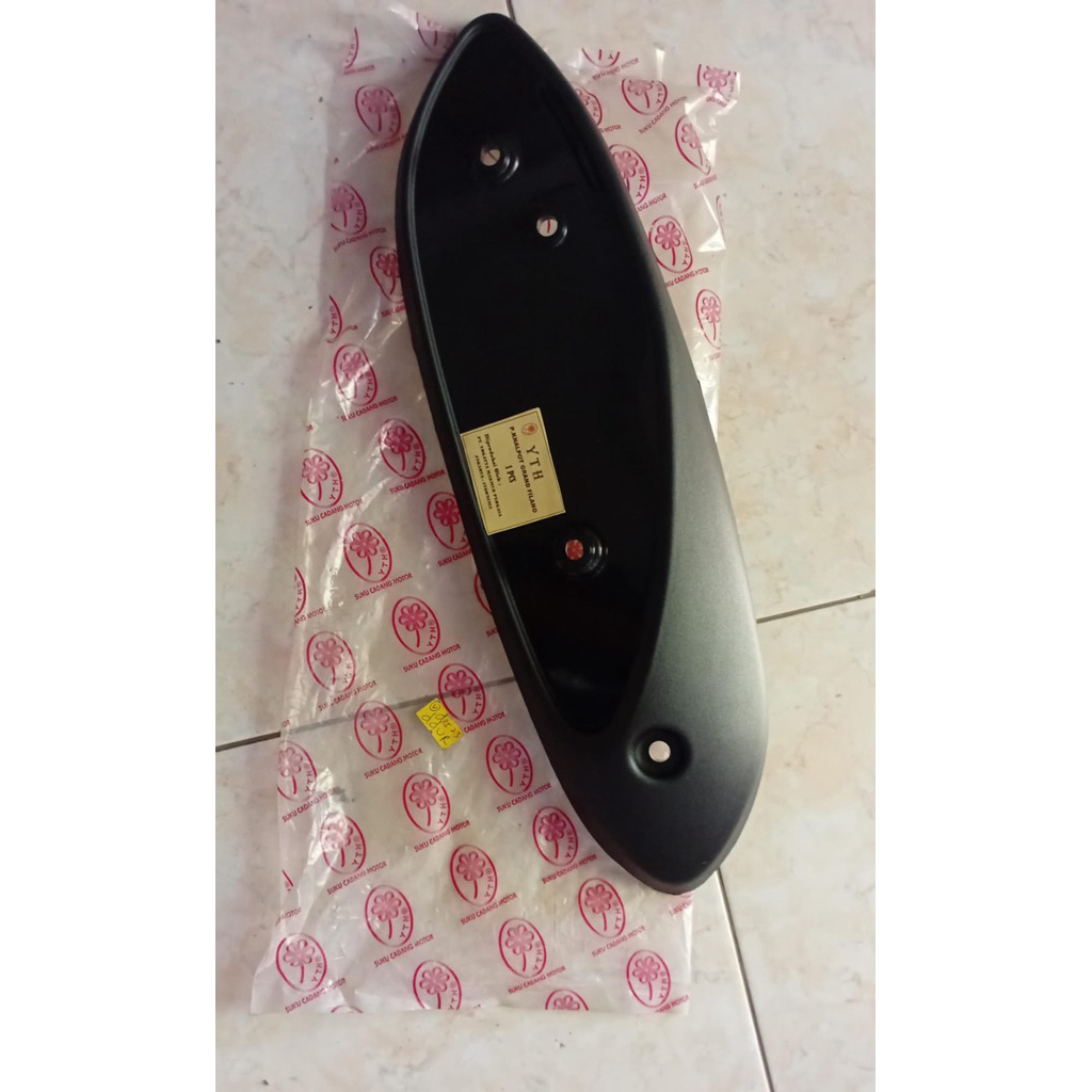 Pelindung Knalpot Grand Filano Hitam / Cover Tutup Penutup Tameng Knalpot Grand Filano